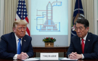 特朗普用珍珠港事件让日本首相难堪 美日关系暴露不对等